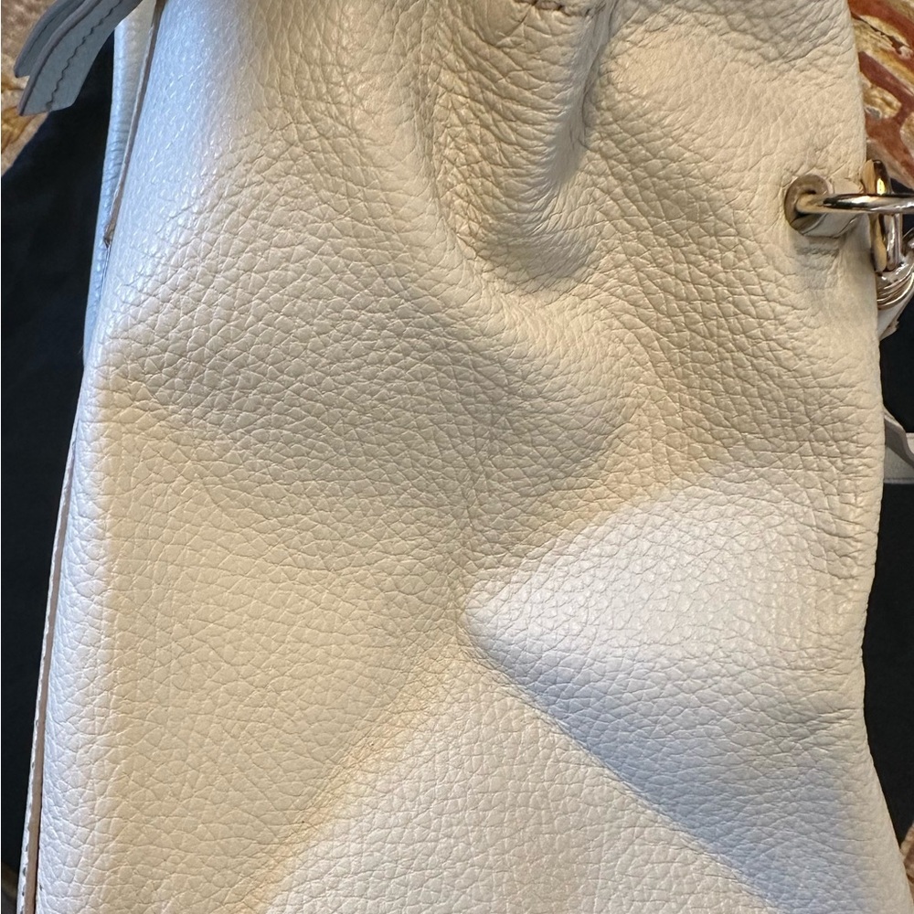 🦋Escada Handbag - Picture 7 of 12